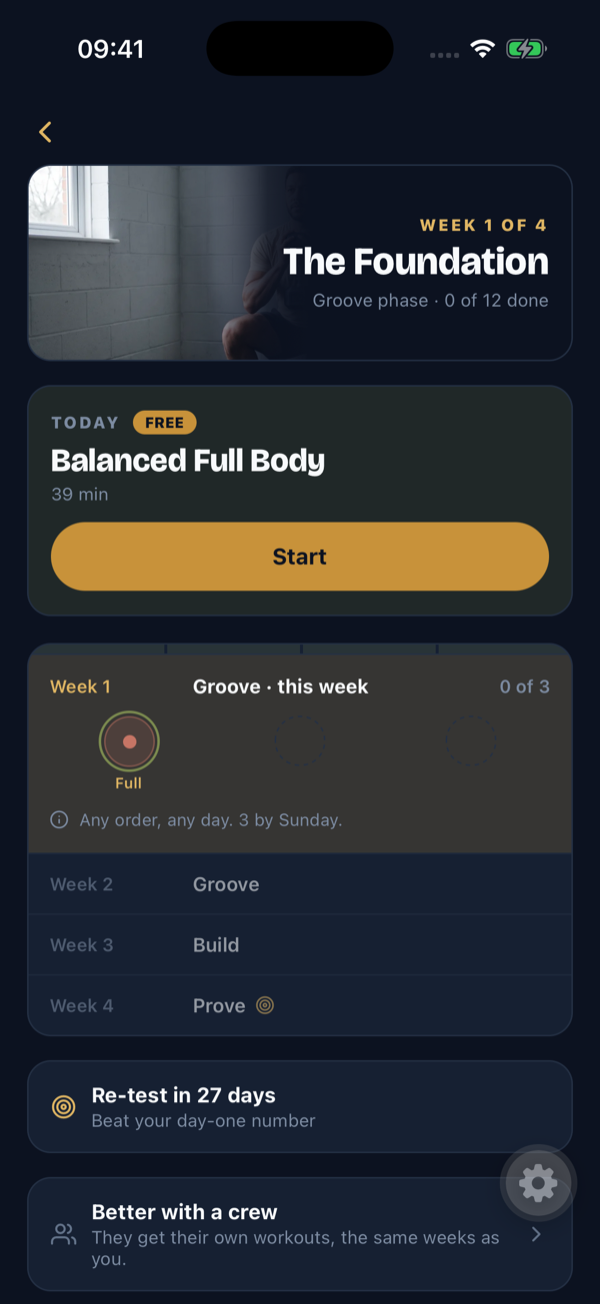 A running program: The Foundation in week 1, today's Balanced Full Body session ready to start, the four weeks laid out below with Groove, Build and Prove phases, and the re-test counting down.